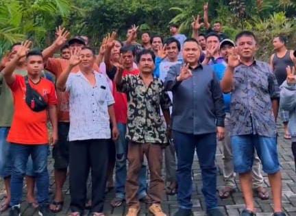 Hasrul Benny Harahap Kunjungi Desa Namo Taulang Sibiru-biru Ajak Warga Tidak Golput dan Pasang Batako Jalan Utama