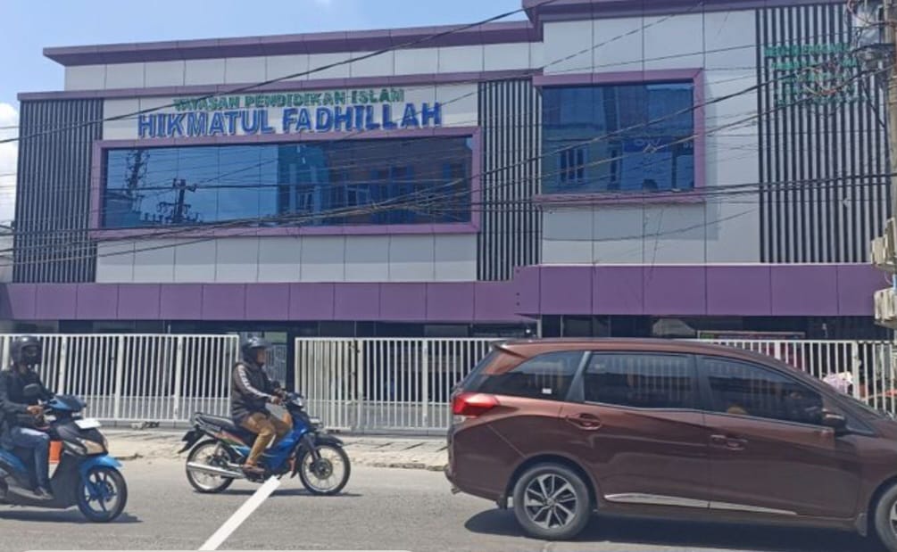 YAYASAN PENDIDIKAN ISLAM HIKMATUL FADHILAH Bantah kalau Langgar UU Konsumen.